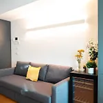 Crespi Terrace, Private Parking, A Few Steps From The Metro
