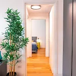 Crespi Terrace, Private Parking, A Few Steps From The Metro ミラノ