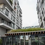 Crespi Terrace, Private Parking, A Few Steps From The Metro アパート *