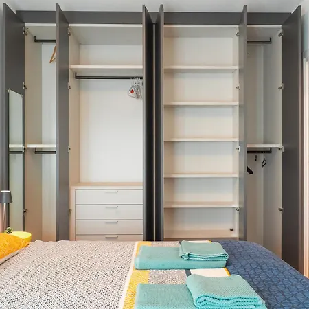 Crespi Terrace, Private Parking, A Few Steps From The Metro Apartment *