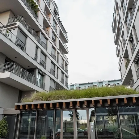 Crespi Terrace, Private Parking, A Few Steps From The Metro Apartment *