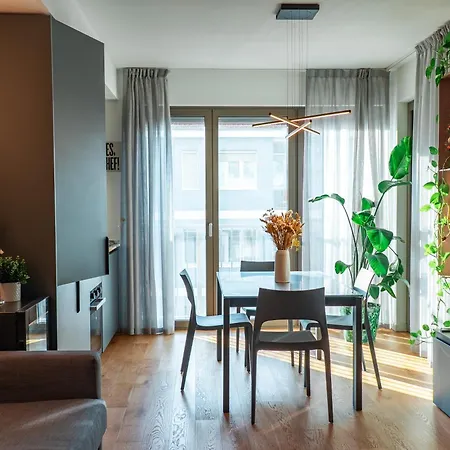 アパート Crespi Terrace, Private Parking, A Few Steps From The Metro